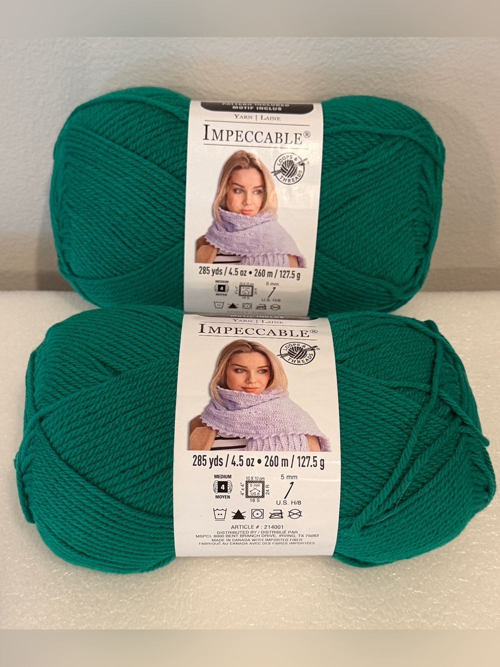 Loops & Threads Yarn Impeccable Lot of 2 Color #017206 Kelly Green 4.5oz Skeins